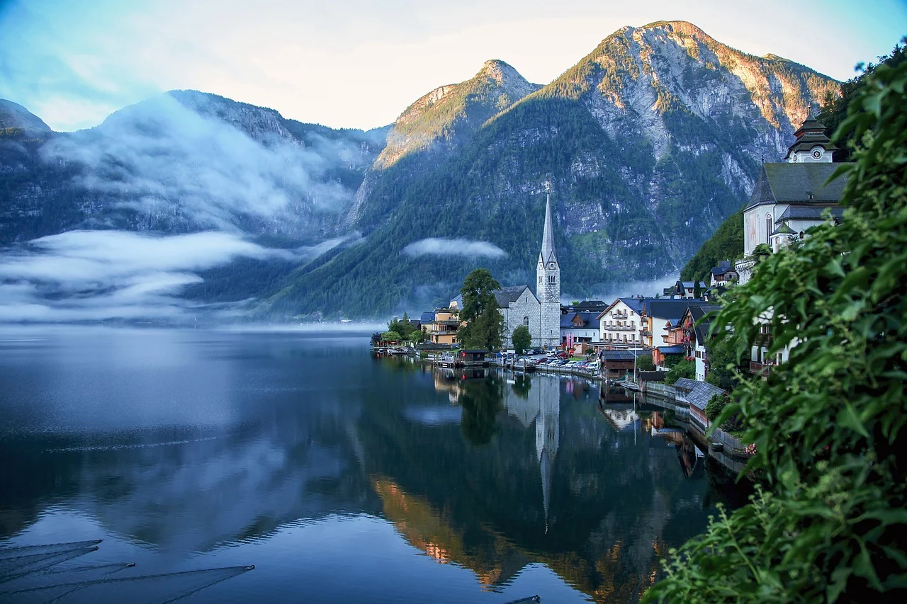 10 Unreal Places to Visit in Europe, Things To Know Before Visiting Austria - Austria Travel Tips, 11 Most Beautiful Fairytale Towns in Europe, 10 Most Beautiful Fairytale Towns in the World, Hallmstad,10 Unreal Places to Visit in Europe, 10 Most Beautiful Towns in Europe That You Never Heard About