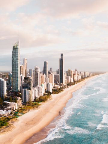 How To Get From Brisbane Airport To Gold Coast - All Possible Ways, cheapest way from Brisbane airport to Gold Coast, cheapest way from Brisbane airport to Gold Coast, Brisbane airport to Gold Coast, Brisbane Bus Airport to Gold Coast, shuttle bus Brisbane airport to Gold Coast, Bus Brisbane Airport to Gold Coast, Brisbane to Gold Coast, train Brisbane airport to Gold Coast