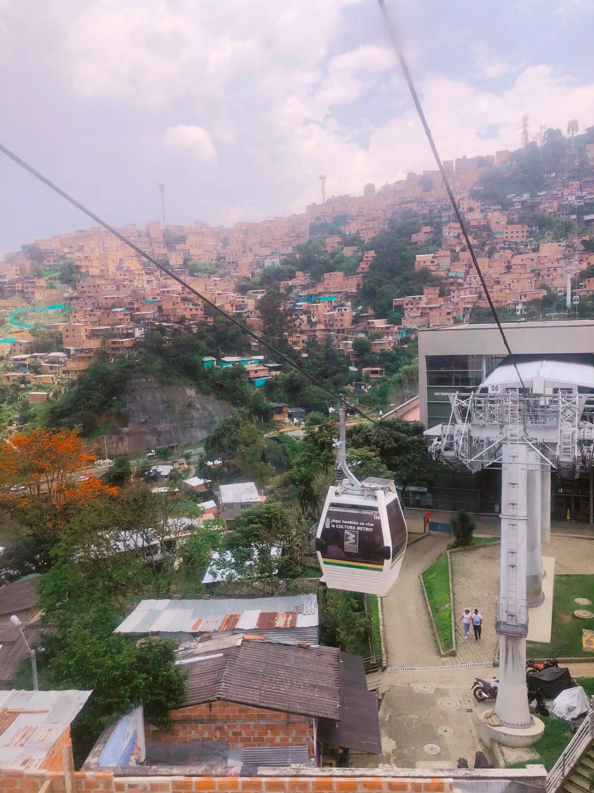 medellin airport to city, How To Get From Medellin Airport to City Center - All Possible Ways, Jose Maria Cordova airport, How To Get From Medellin Airport To El Poblado - All Possible Ways, cheapest way from Medellin airport to El Poblado, cheapest way from Medellin to Poblado, Medellin airport to El Poblado, bus Medellin to El Poblado, Civica Eventual Medellin metro cable, metro map medellin, metro fare medellin, metro opening schedule in Medellin, Combuses Medellin airport to Poblado