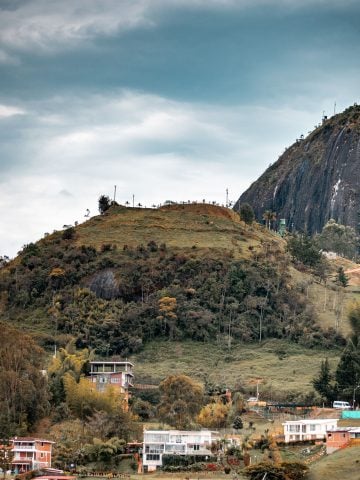 How To Get From Medellin Airport To Guatape - All Possible Ways, cheapest way from Medellin airport to Guatape, cheapest way from Medellin to Guatape, Medellin airport to Guatape, bus Medellin to Guatape
