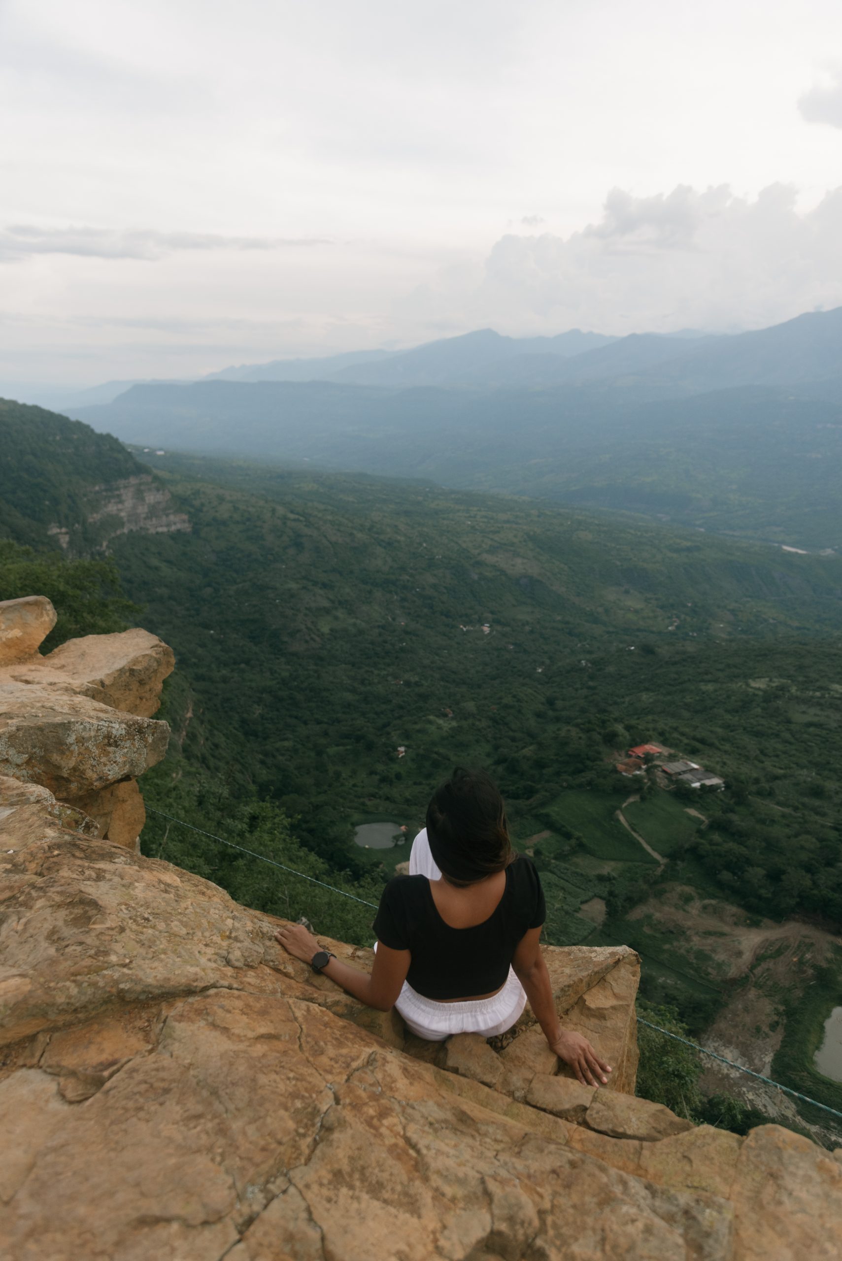 booking activities to din San Gil, things to do in san gil colombia, what to do in san gil, san gil colombia, adventure in san gil, prices activities in san gil, Macondo Hostel, Macondo Hostel in San Gil, where to stay in San Gil, San Gil hostel, , DAY TRIP TO BARICHARA, Barichara viewpoint, How To Get From Bucaramanga to Barichara - All Possible Ways, cheapest way from Bucaramanga to Barichara, cheapest way from Bucaramanga to Barichara, Bucaramanga to Barichara, bus Bucaramanga to Barichara, Bucaramanga to Barichara, Barichara where to stay, Copetran bus Bucaramanga to San Gil, Cotrasangil bus San Gil to Barichara, where to eat in barichara, nakus restaurant