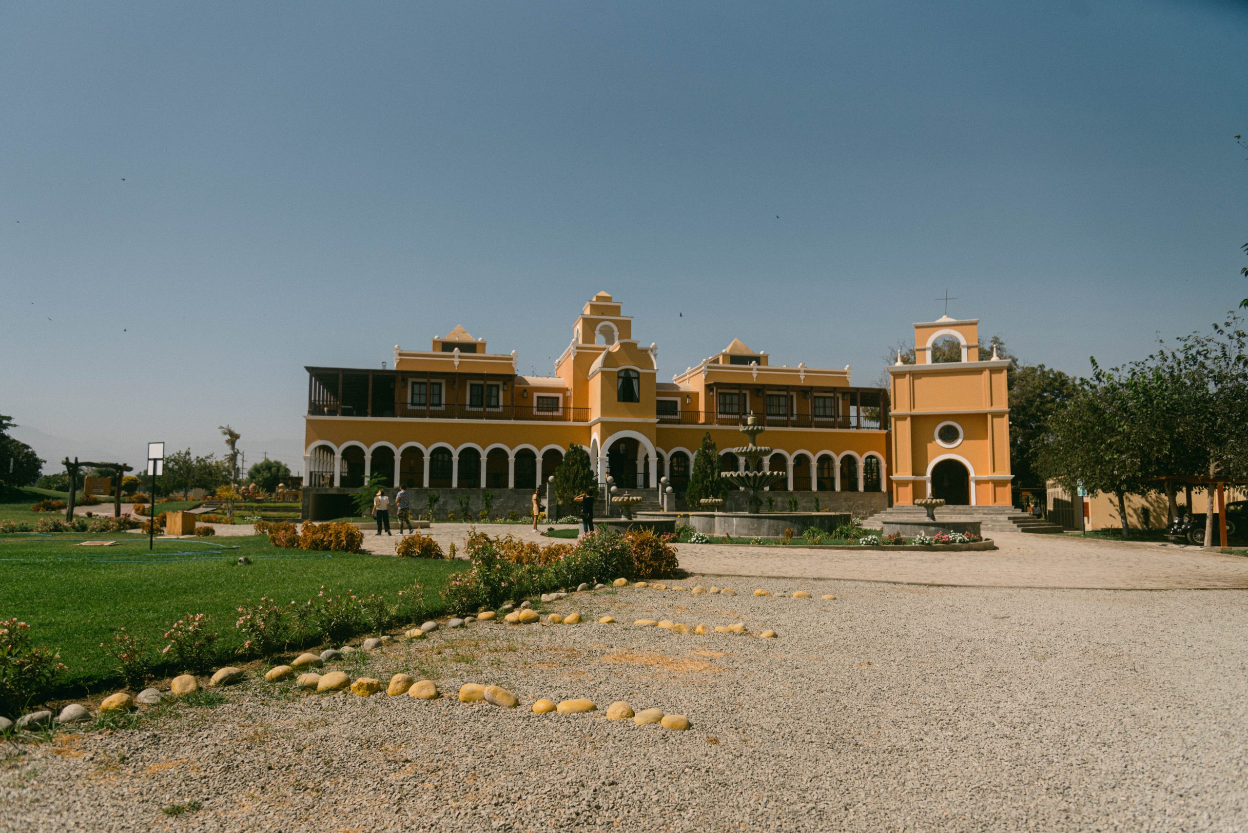 How To Get From Lima Airport To Huacachina - All Possible Ways, cheapest way from Lima Airport To Huacachina, cheapest way from Lima Airport To Ica, Lima Airport To Huacachina, Lima Airport To Ica, bus from Lima Airport To Huacachina, taxi Lima Airport To Huacachina, Uber Lima Airport To Huacachina, Lima to Huacachina, Lima to Huacachina day tour, sandboarding in Huacachina, buggy in Huacachina, pisco tour in Huacachina, day tour Lima to Huacachina
