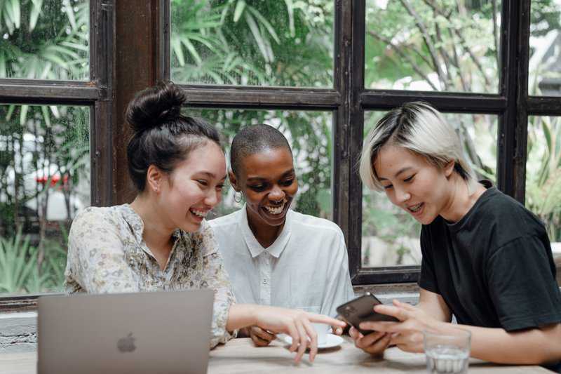 Pros and Cons Atlas VPN vs Surfshark VPN, Atlas VPN vs Surfshark VPN - Which VPN to Choose, Proton VPN vs Surfshark VPN: Which VPN to Choose