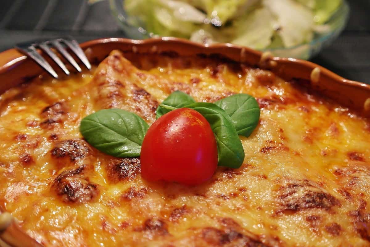 vegetarian food in France, vegan food in France, French vegetarian dishes, vegan in France, vegetarian in France, plant based in France,  Tartiflette without bacon chunks
