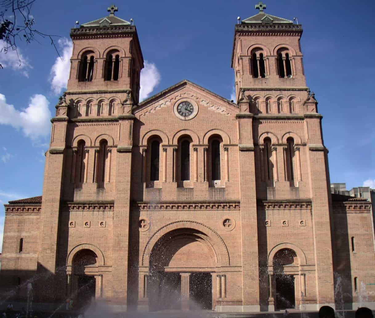 Catedral Metropolitana de Medellin - Medellin vs Bogota, Bogota vs Medellin , Cartagena vs Medellin - 10 Best Reasons to Visit Each City