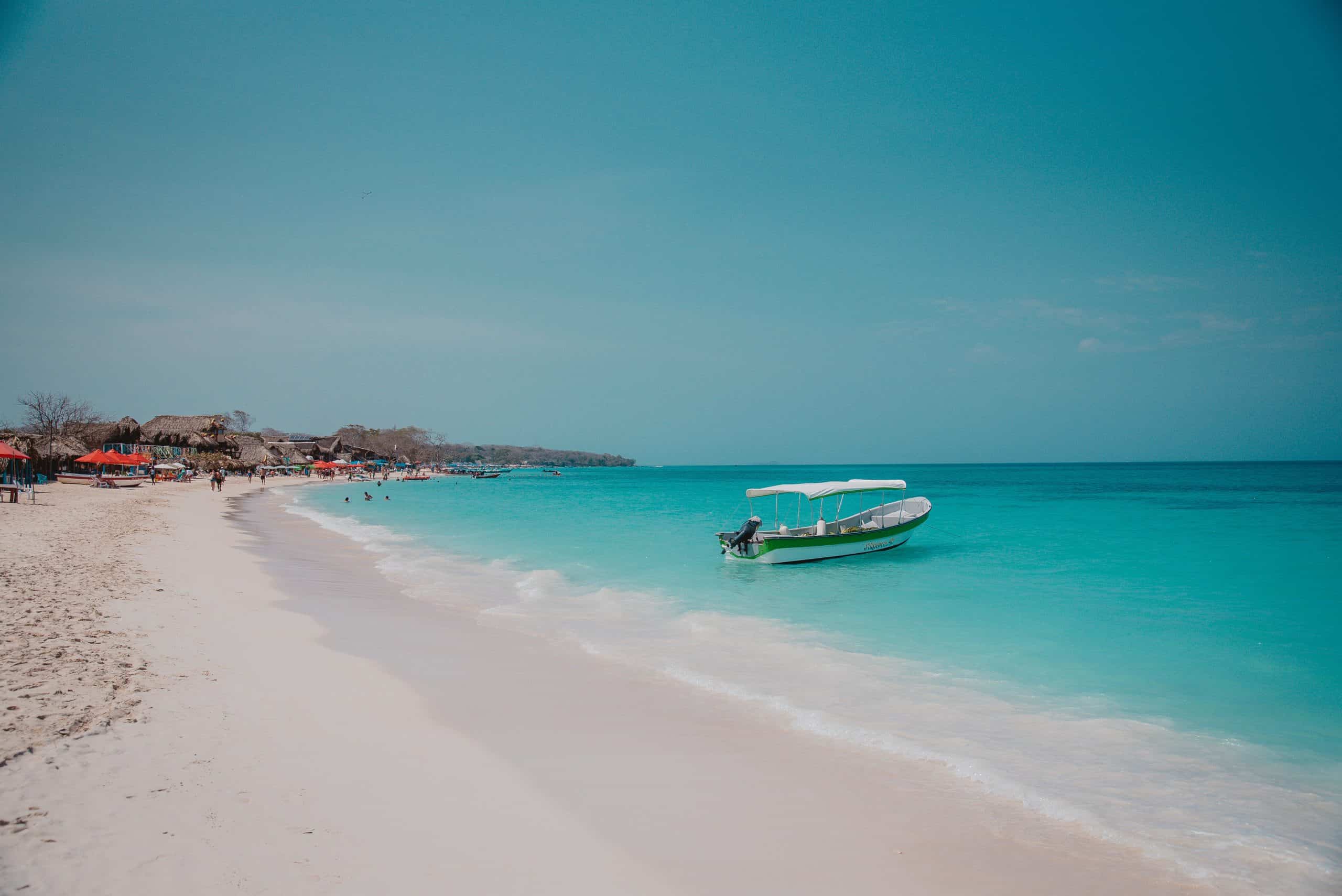 Cartagena vs Medellin - 10 Best Reasons to Visit Each City