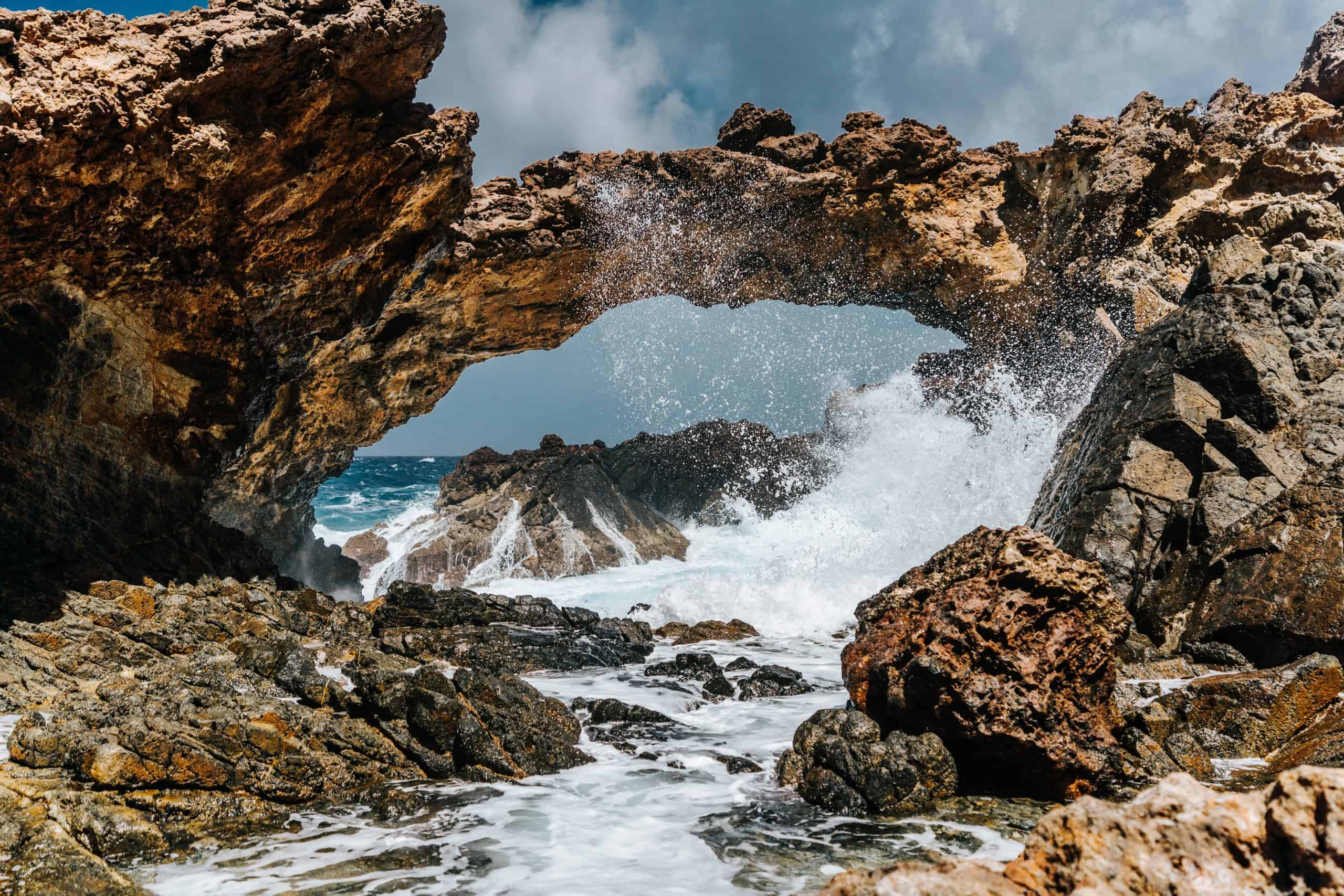 Tripod Bridge in Aruba, Puerto Rico vs Aruba - A Better Caribbean Destination?