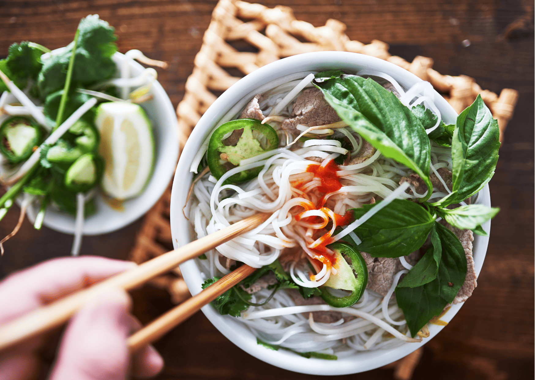 pho, Vietnamese Breakfast Foods - 10 of the Best Traditional Breakfast in Vietnam (Plus 5 more!)