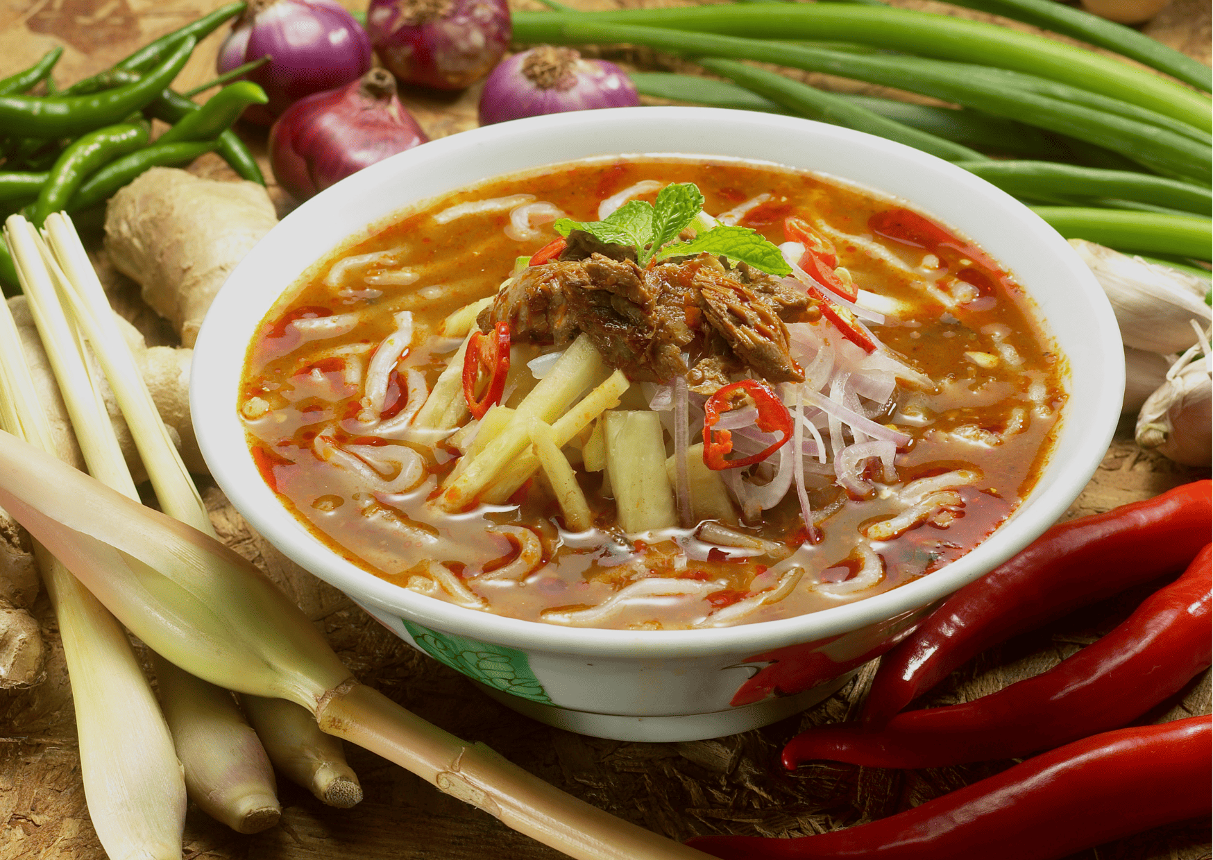 Waiting at the airport: what to do? Ideas and tips, Curry laksa - Malaysian Breakfast - Breakfast in Malaysia - Traditional Malaysian Breakfast Foods