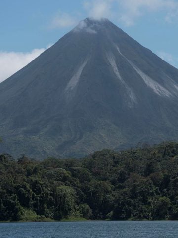 How To Get From Playa Flamingo to La Fortuna Best Way – All Possible Ways, Playa Flamingo to La Fortuna, Playa Flamingo to La Fortuna transfer, cheapest way from Playa Flamingo to La Fortuna, bus from Playa Flamingo to La Fortuna, from Playa Flamingo to La Fortuna by bus, best way from Playa Flamingo to La Fortuna, taxi from Playa Flamingo to La Fortuna, private transfer from Playa Flamingo to La Fortuna, Shared Van from Playa Flamingo to La Fortuna, rent a car in Playa Flamingo, uber from Playa Flamingo to La Fortuna