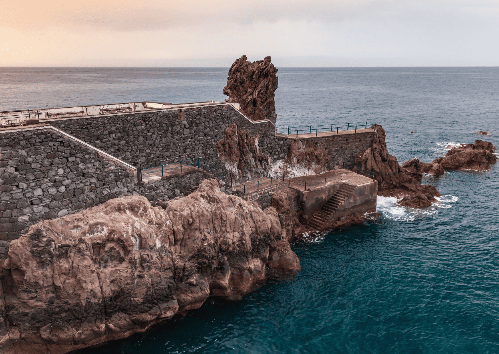 Ponto Do Sol Madeira Madeira vs Canary Islands Canary Islands vs Madeira