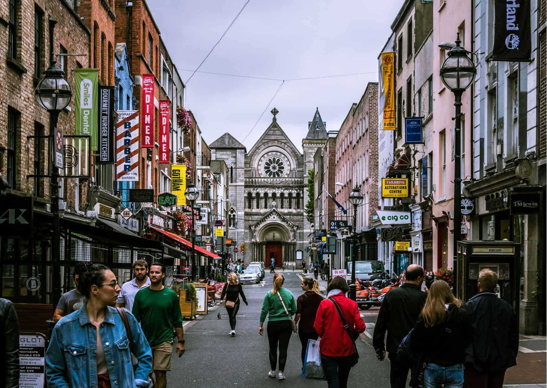 Is Dublin As Expensive As London? And It's Not What You Think, How To Spend 48 Hours in Dublin, How To Get From Dublin to Dublin Airport Best Way, Airlink from Dublin to Dublin Airport, bus from Dublin to Dublin Airport, cheapest way from Dublin to Dublin Airport, Dublin to Dublin Airport, taxi from Dublin to Dublin Airport, uber from Dublin to Dublin Airport, private transfer from Dublin to Dublin Airport