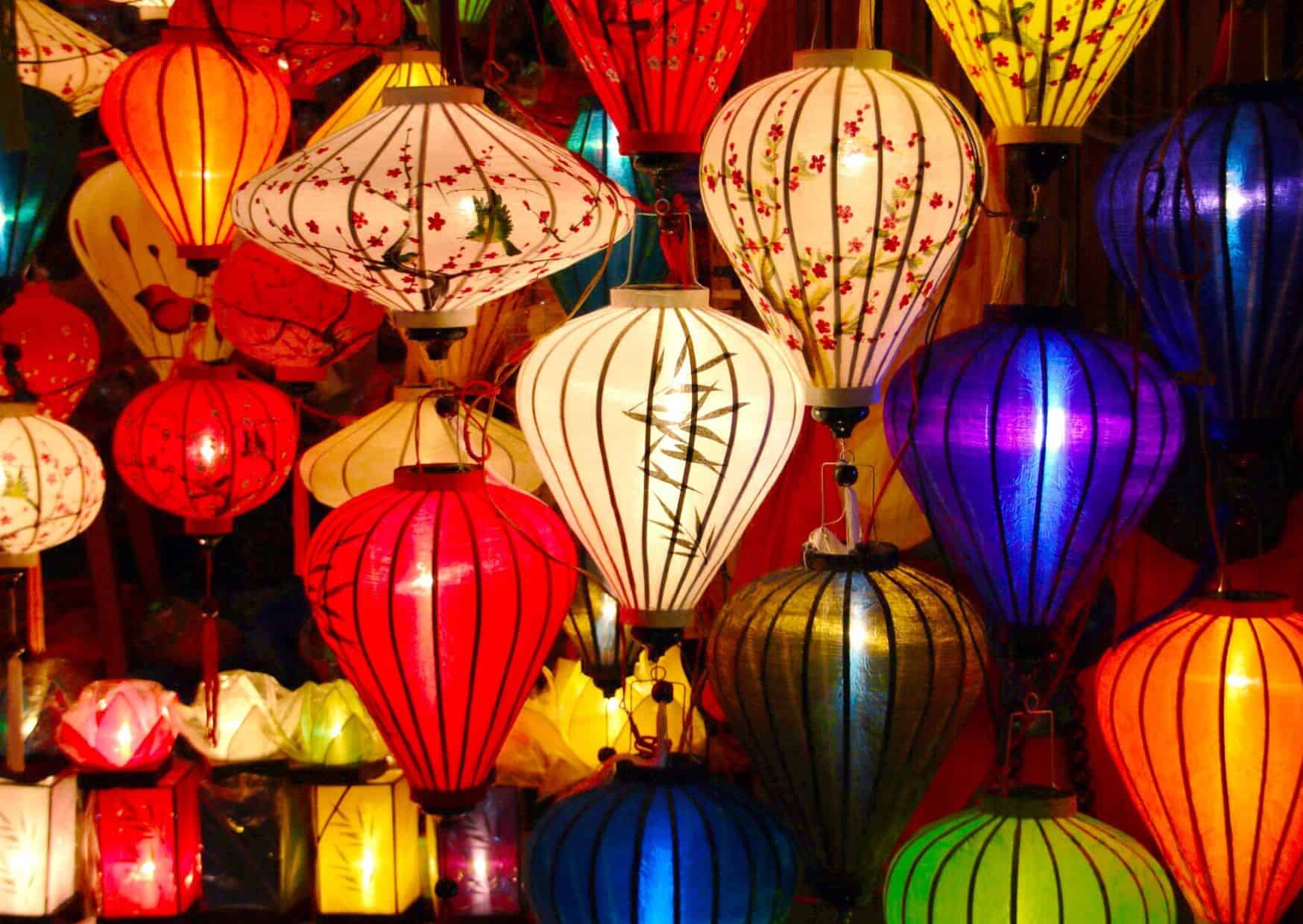 How To Get From Da Nang Airport to Hoi An Best Way, cheapest way from Da Nang Airport to Hoi An, Da Nang to Hoi An, Da Nang Bus Airport, bus from Da Nang airport to Hoi An, taxi from Da Nang airport to Hoi An, Grab from Da Nang airport to Hoi An, train from Da Nang airport to Hoi An, shuttle bus from Da Nang airport to Hoi An, private transfer from Da Nang airport to Hoi An, Da Nang Airport to Hoi An