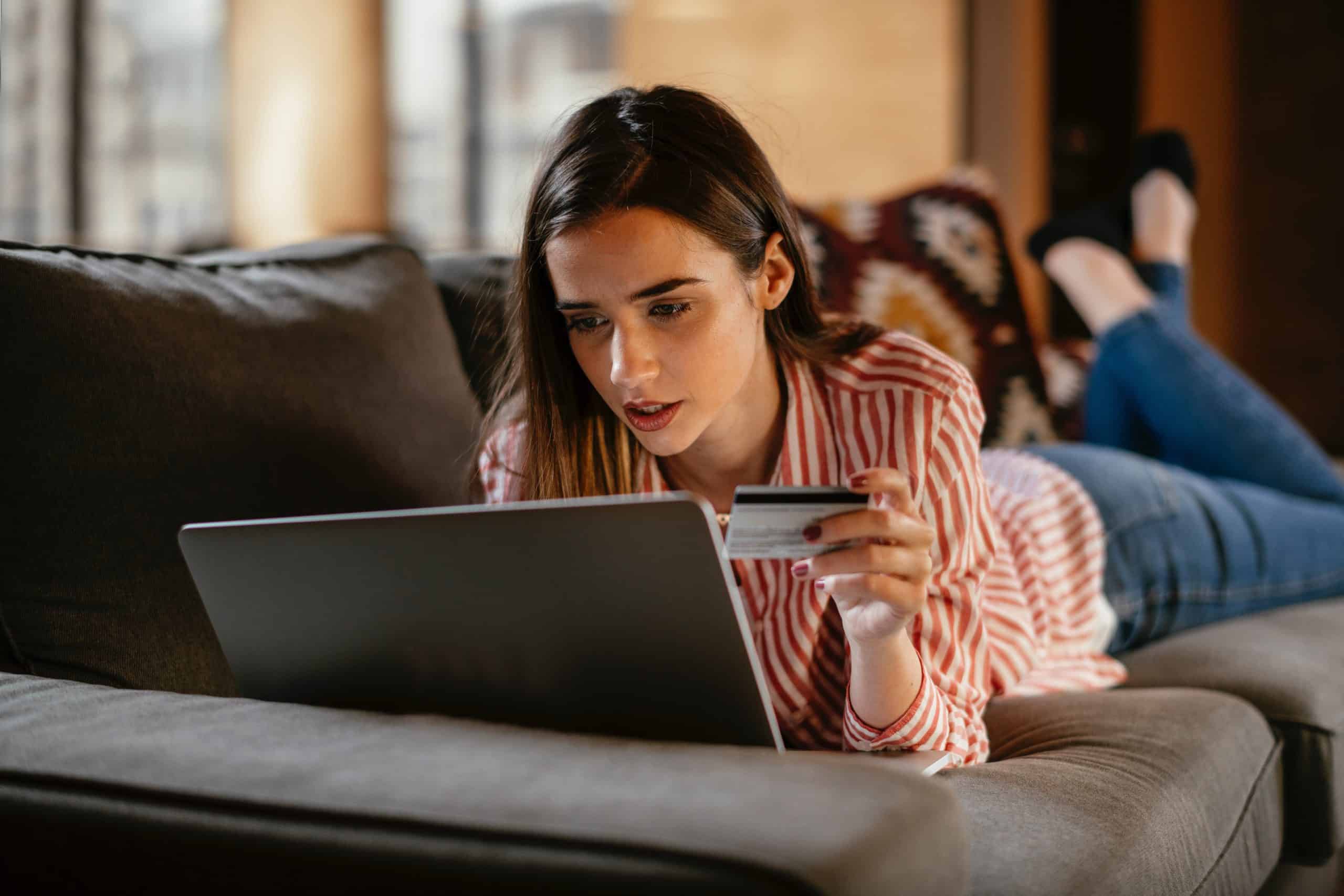 surfshark vpn vs cyberghost vpn, cyberghost vpn vs surfshark, surfshark vs cyberghost
