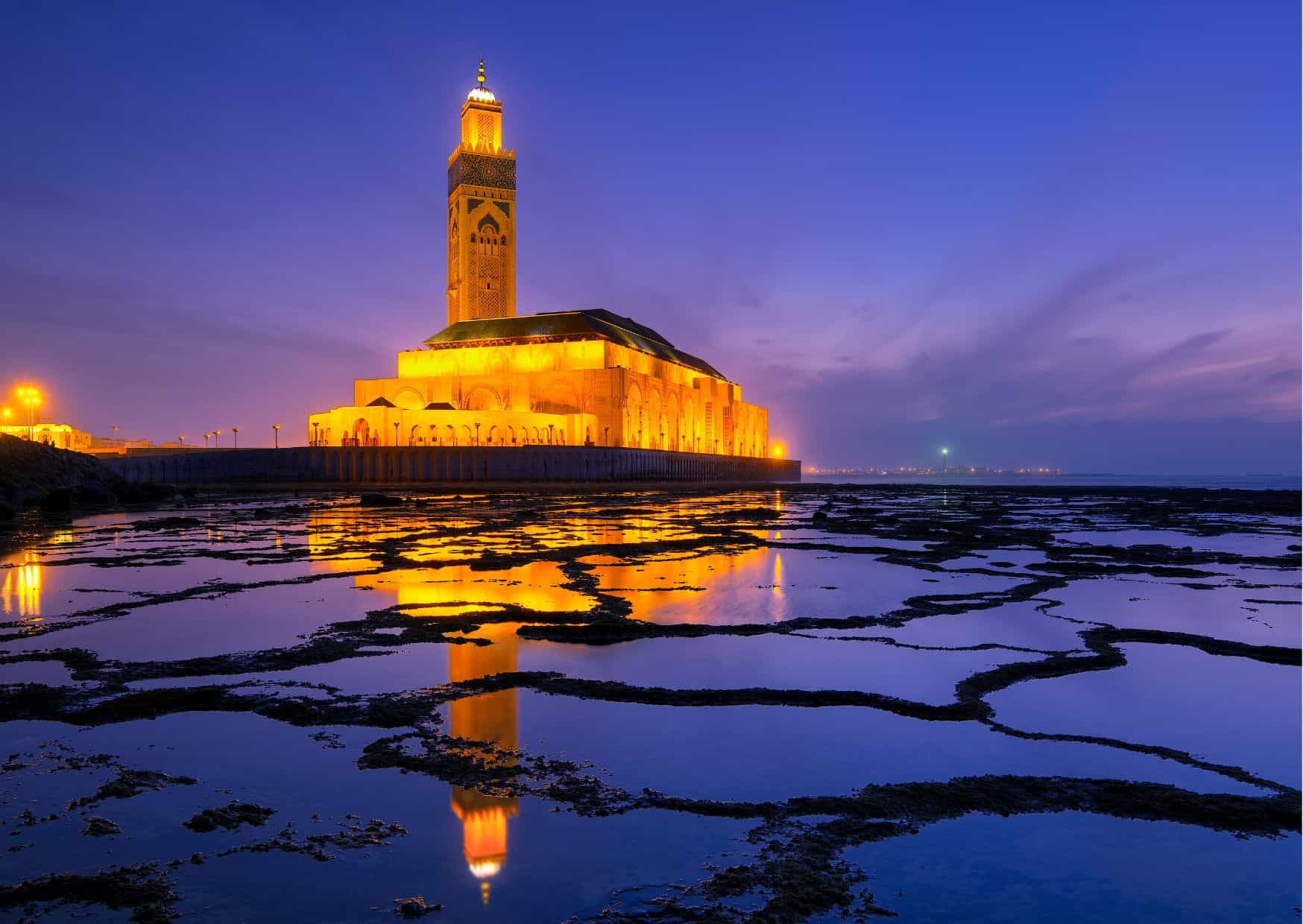How To Get From Essaouira to Casablanca Airport Best Way, Essaouira to Casablanca, cheapest way from Essaouira to Casablanca, best way from Essaouira to Casablanca, Essaouira to Casablanca by bus, bus from Essaouira to Casablanca, taxi from Essaouira to Casablanca, private transfer from Essaouira to Casablanca, Shared Van from Essaouira to Casablanca, rent a car at Essaouira, train from Essaouira to Casablanca
