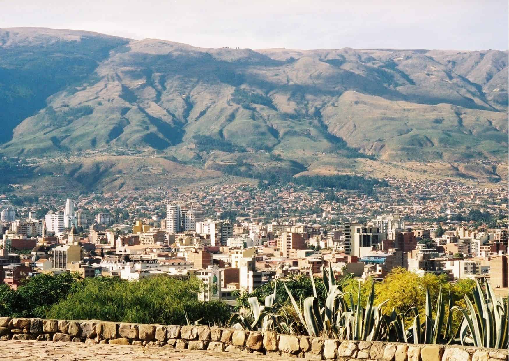 How To Get From Potosi to Cochabamba By Bus (Best Way), cheapest way from Potosi to Cochabamba, Potosi to Cochabamba, bus from Potosi to Cochabamba, bus from Potosi to Cochabamba, by plane from Potosi to Cochabamba, best way from Potosi to Cochabamba