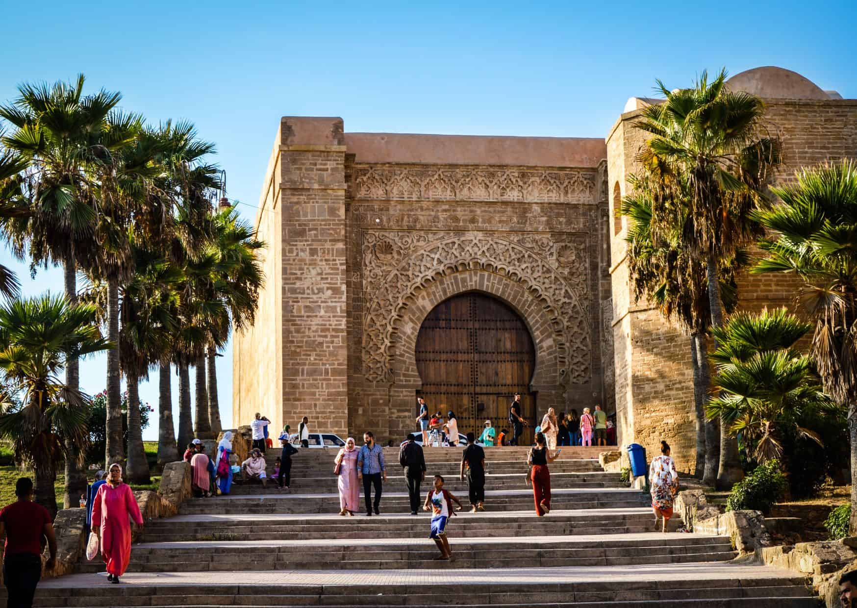 7 Reasons Why You Should Not Visit Morocco And 7 Reasons To Visit, How To Get From Meknes to Rabat Best Way, Meknes to Rabat, cheapest way from Meknes to Rabat, best way from Meknes to Rabat, Meknes to Rabat by bus, bus from Meknes to Rabat, taxi from Meknes to Rabat, private transfer from Meknes to Rabat, Shared Van from Meknes to Rabat, rent a car at Meknes, train from Meknes to Rabat
