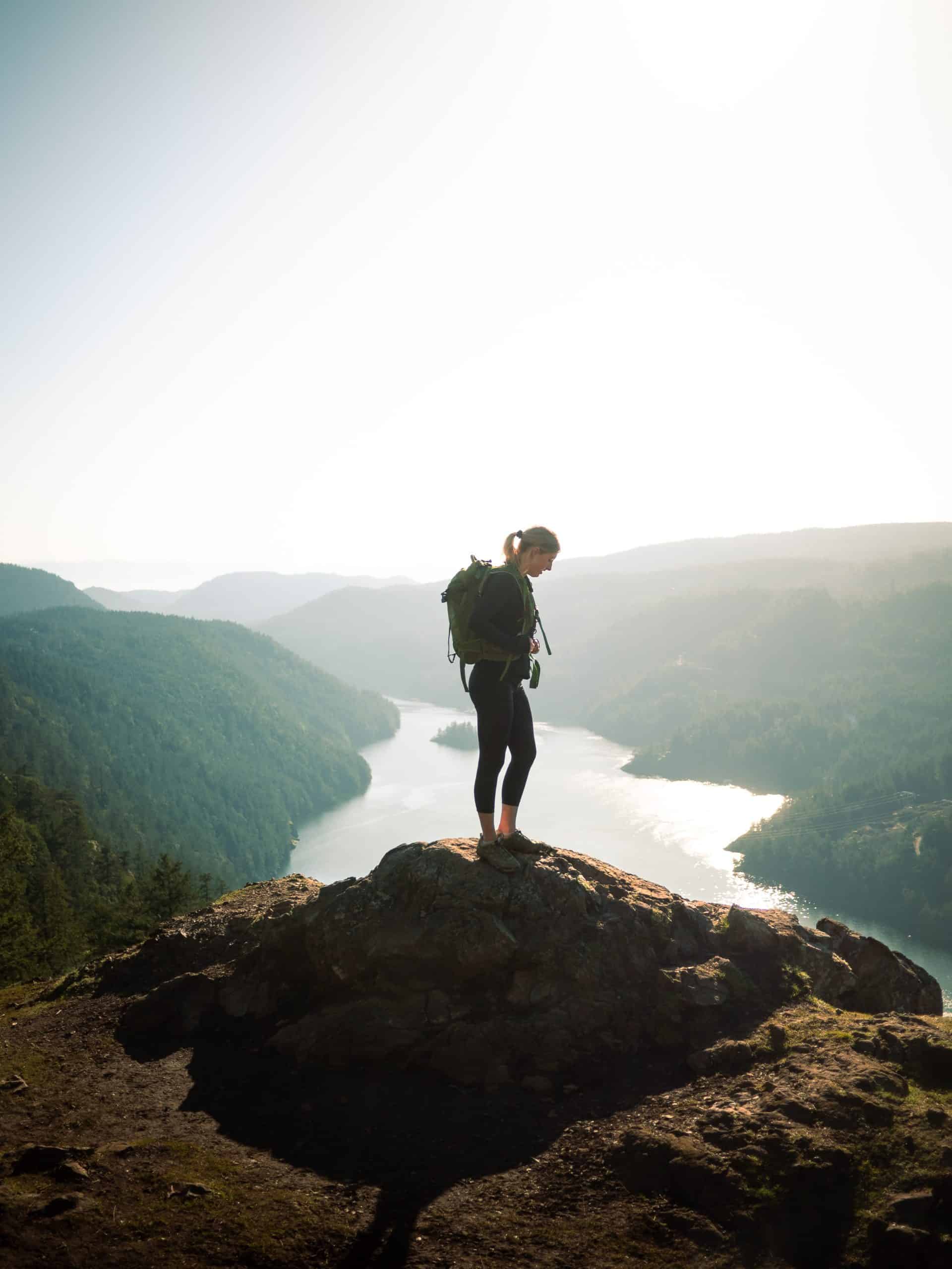 digital nomad luggage, best luggage for digital nomads
