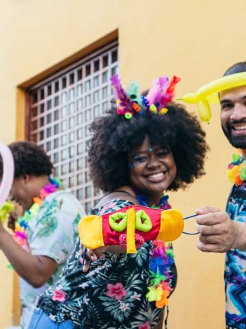 How To Get From Bogota to Barranquilla Best Way, best way from Bogota to Barranquilla, cheapest way from Bogota to Barranquilla, Bogota to Barranquilla, bus from Bogota to Barranquilla, by plane from Bogota to Barranquilla, Bogota to Barranquilla by van, Bogota to Barranquilla by bus,