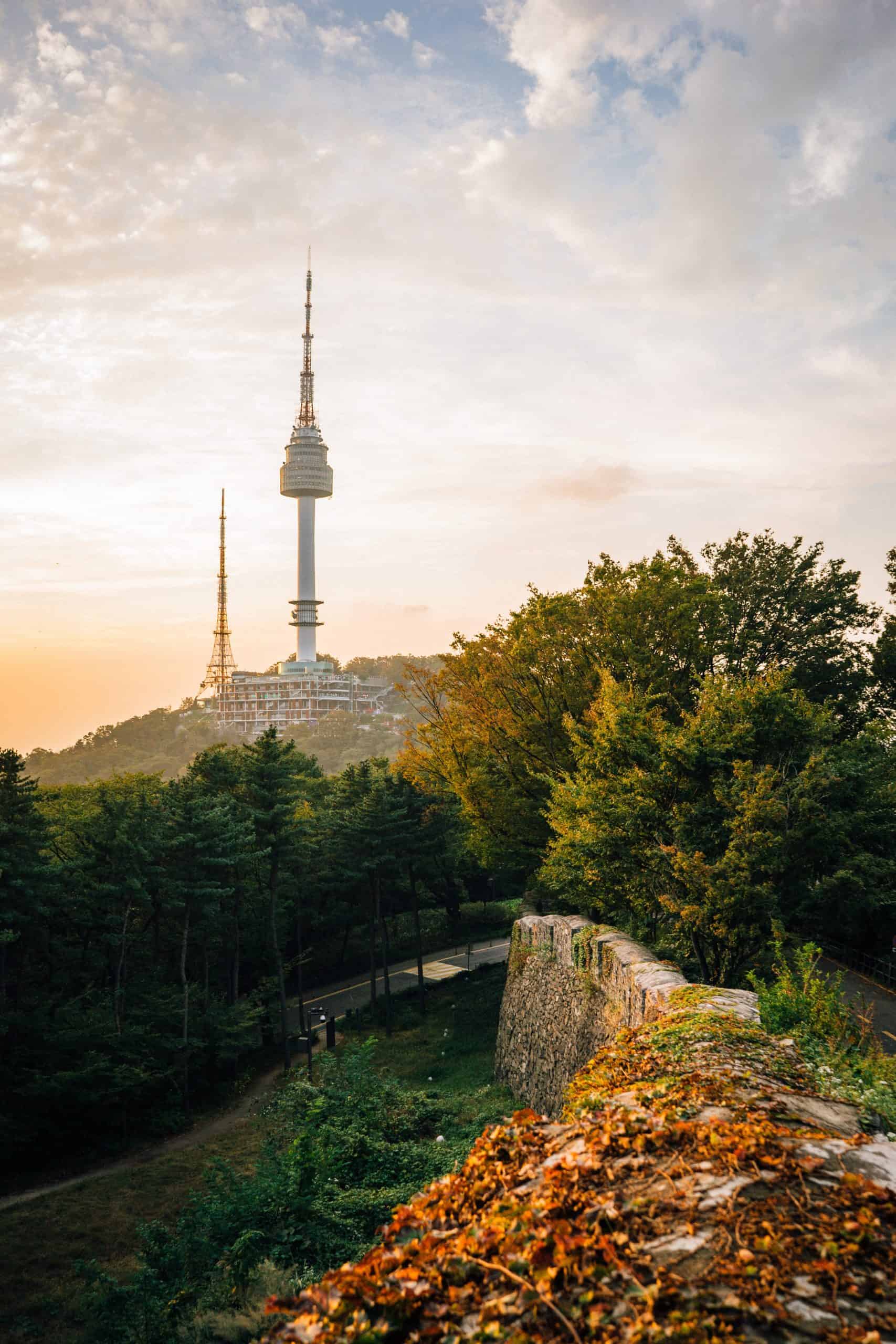 Top 20 Countries for Travel Dating: Ideal Destinations for Romantic Ventures