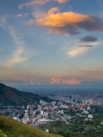 How To Get From Neiva to Cali Best Way, best way from Neiva to Cali, cheapest way from Neiva to Cali, Neiva to Cali, bus from Neiva to Cali, by plane from Neiva to Cali, Neiva to Cali by plane,