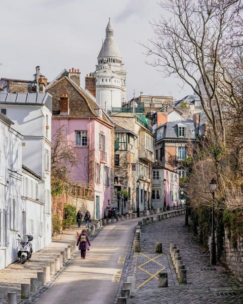 Montmarte Paris - France and Switzerland Itinerary 14 Days