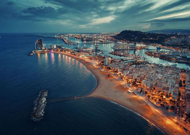 Things to Know Before Visiting Barcelona - Travel Tips Guide