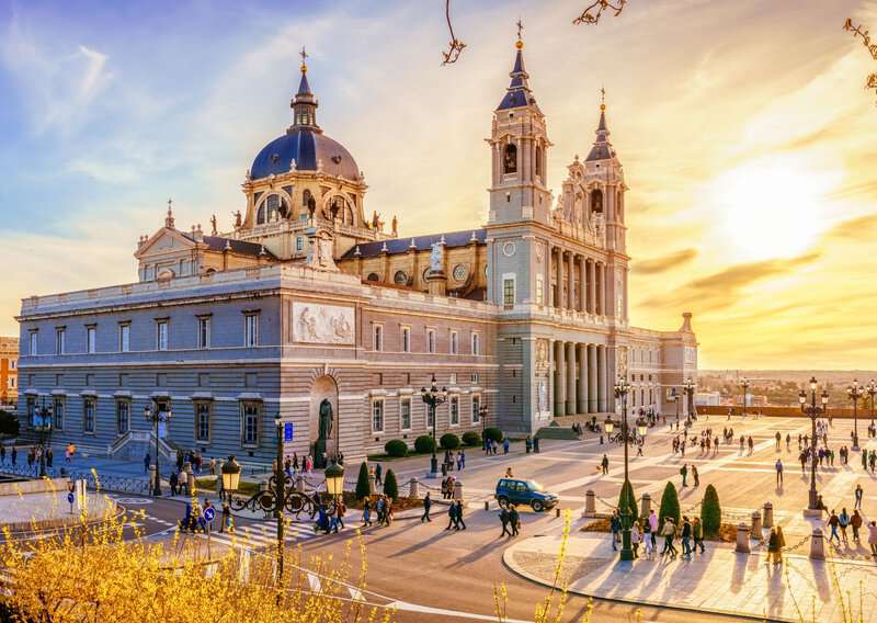 Things to Know Before Visiting Madrid For First Timers - Madrid Travel Tips Guide
