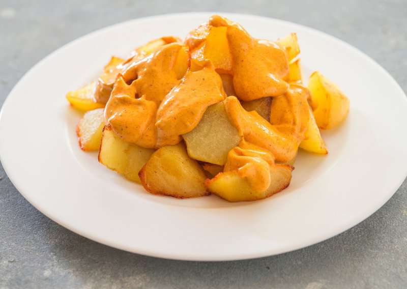 Spain Culture Shocks: Expect the Unexpected on Your Iberian Adventure, How to Make Patatas Bravas – Authentic Patatas Bravas (Recipe Guide)