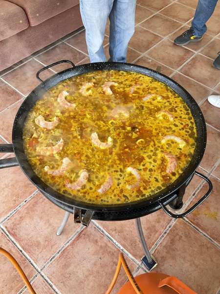 Paella vs Risotto What is the Difference And Who Wins, How to Make Paella - An Authentic Spanish Paella (Recipe Guide)