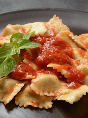 https://body-mind.report/2024/05/20/common-tourist-mistakes-in-venice/, How to Make Ravioli - Authentic Ravioli (Recipe Guide) Tips And Calories
