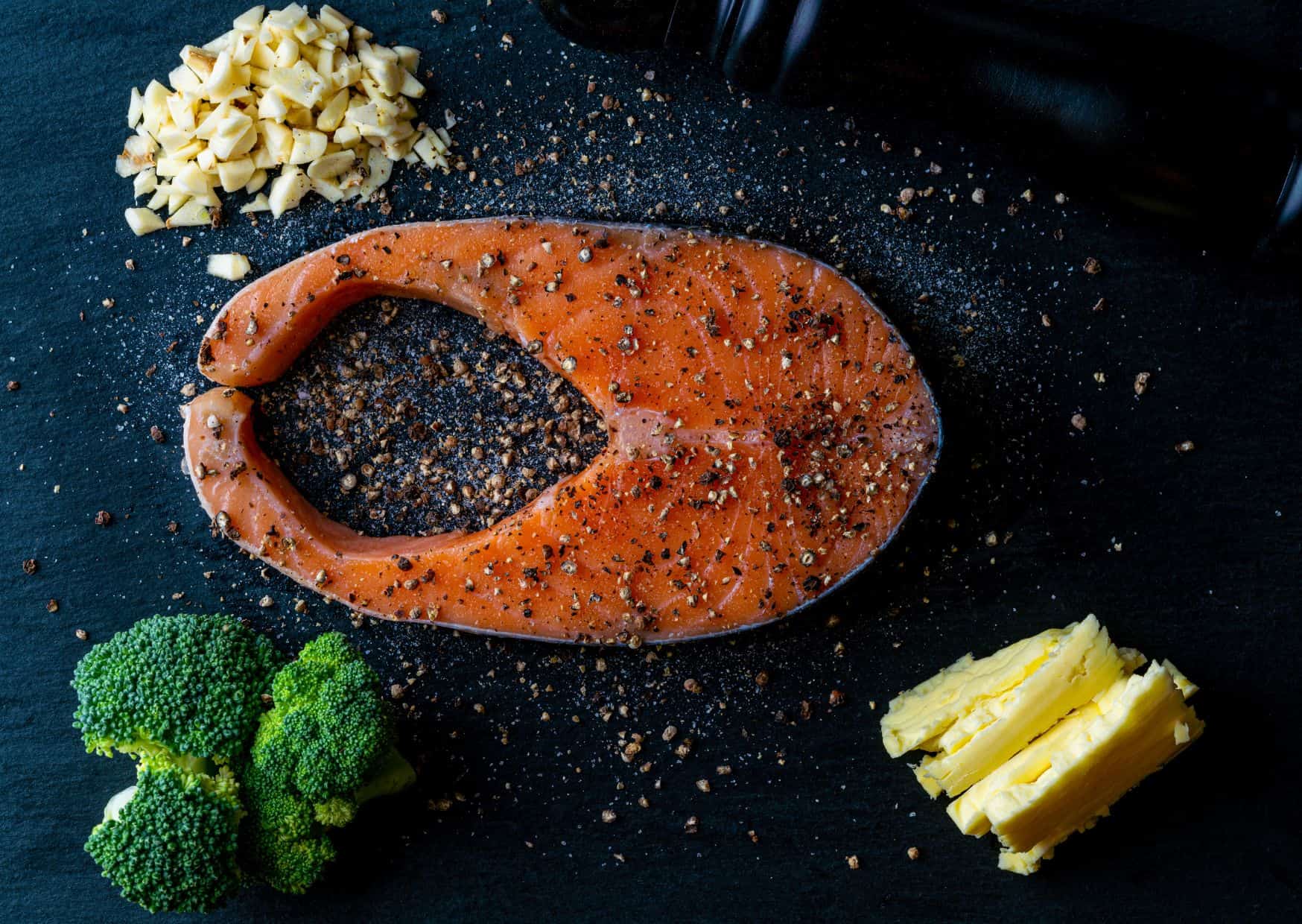 How To Make Garlic Butter Salmon (Recipe Guide) Tips And Calories