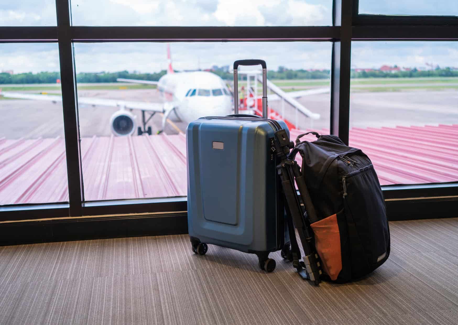 losing-luggages-15-Unbelievable-Travel-Mishaps-That-Are-Actually-More-Common-Than-You-Think