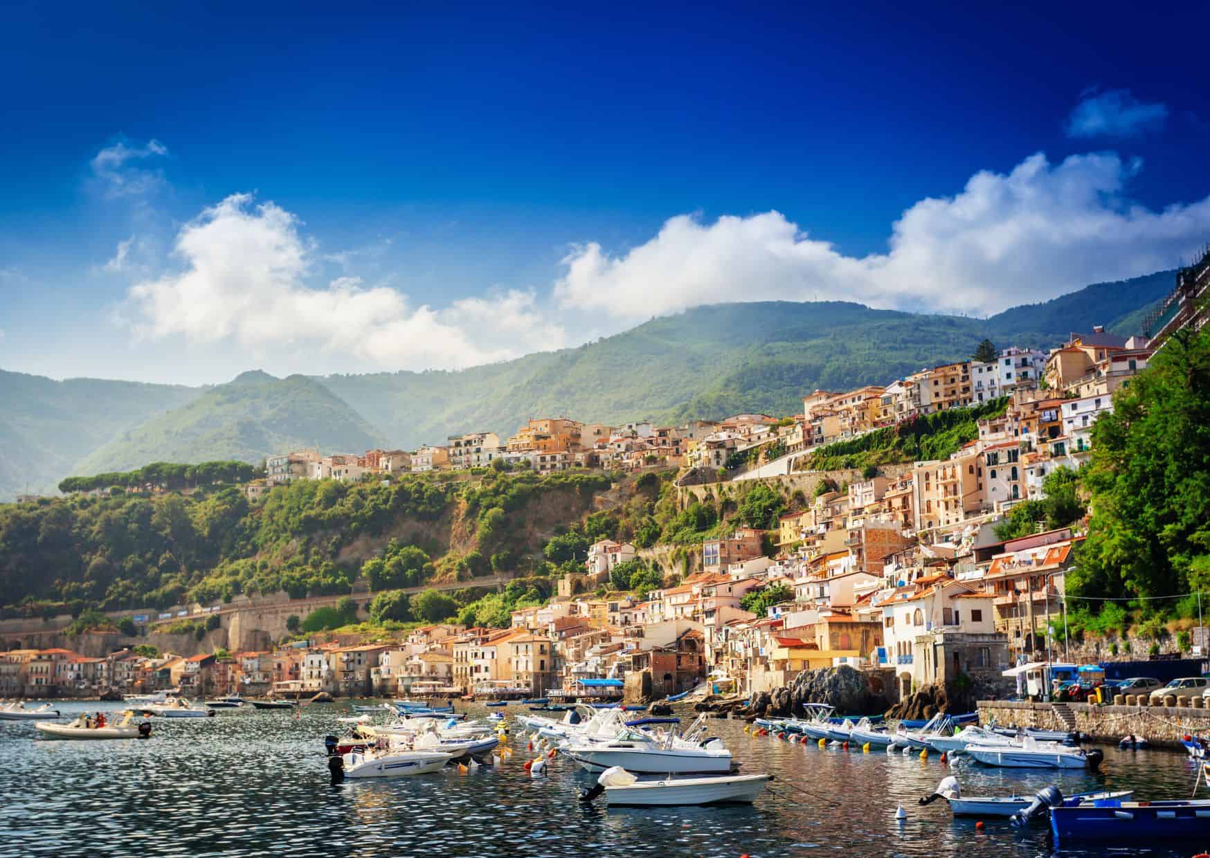 9 Reasons Not to Visit Italy And 5 Main Reason To Visit Italy