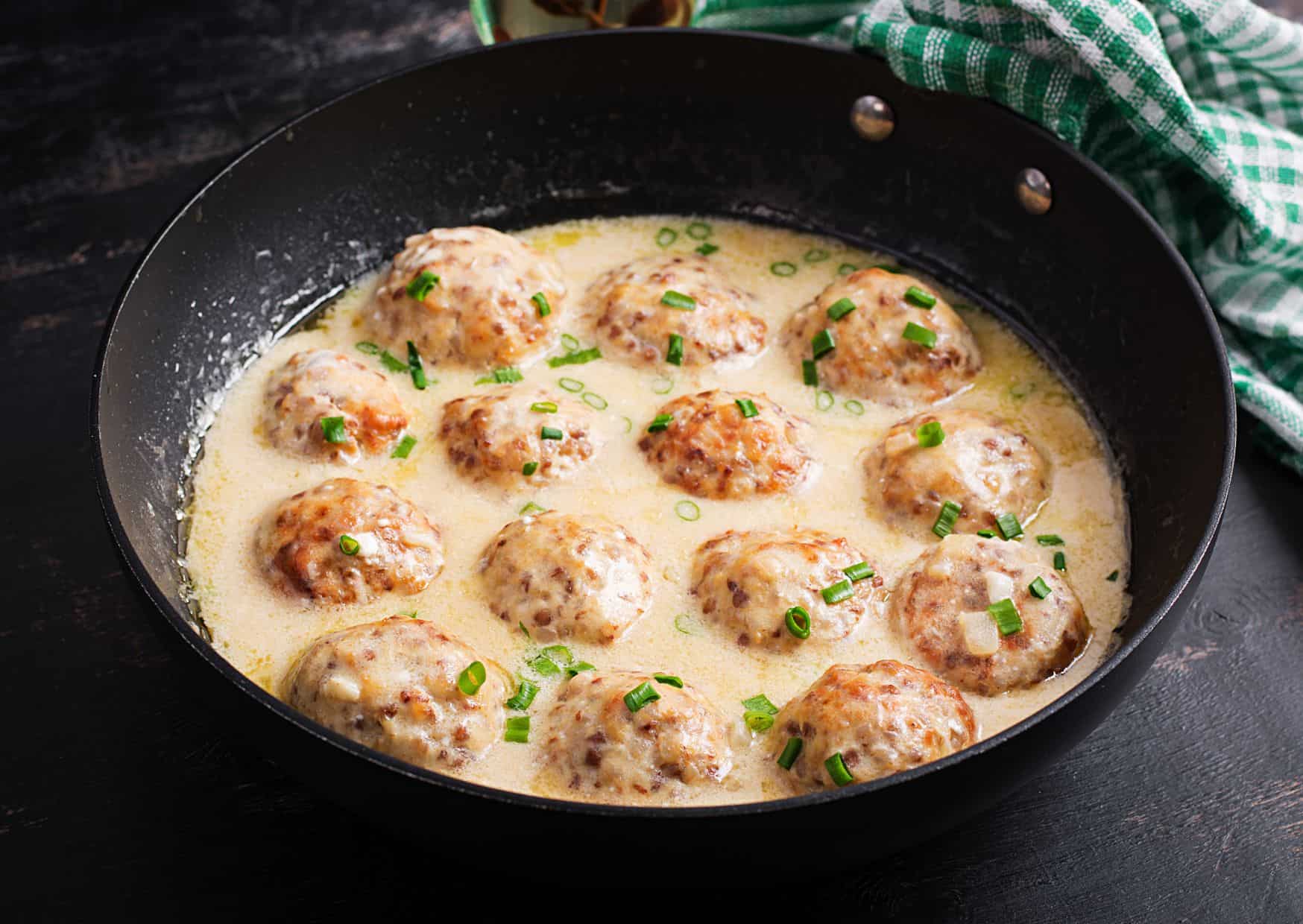 Difference Between Swedish Meatballs and Norwegian Meatballs