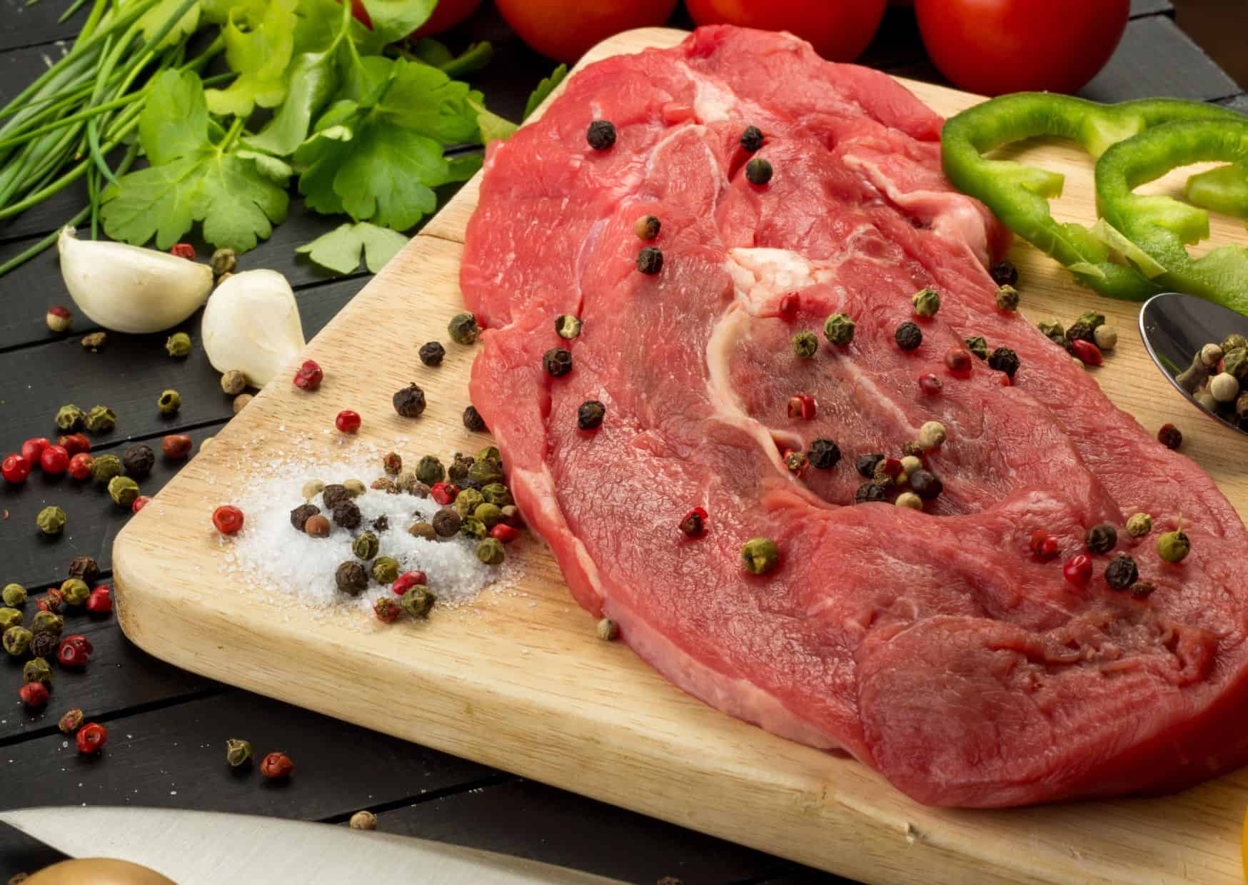 How To Make Spanish Txuleton Beef Steak (Recipe Guide)