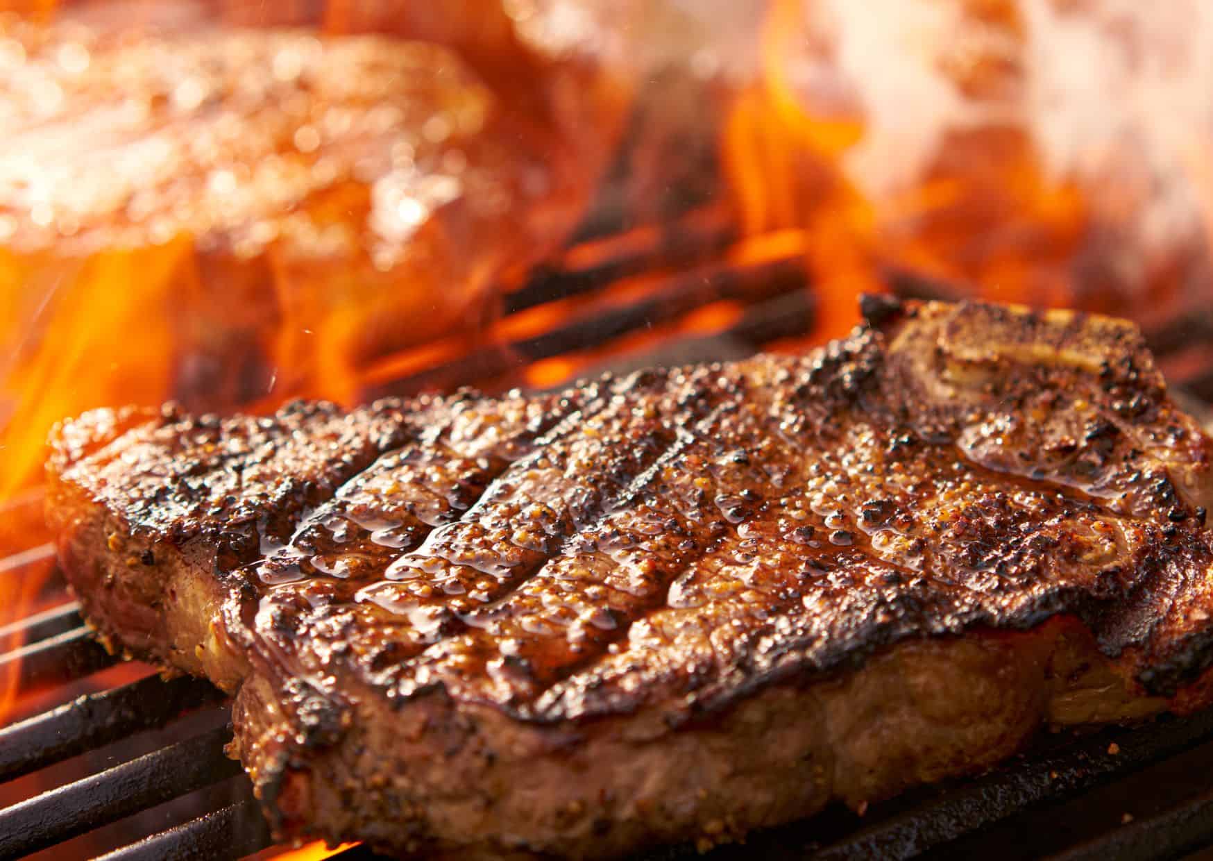 How To Make Spanish Txuleton Beef Steak (Recipe Guide)