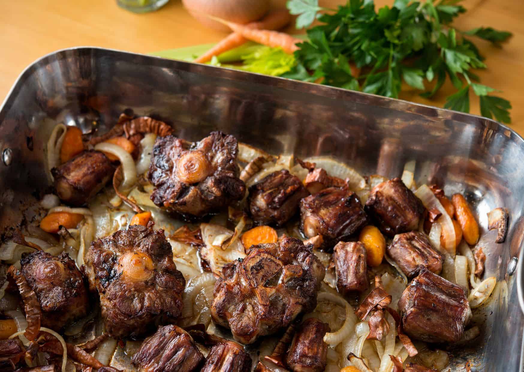 How To Make Homemade Rabo de Toro Oxtail Stew (Recipe Guide)