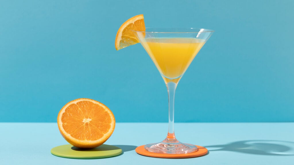 7 Best Cocktails To Drink In Spain (Recipe Guide)