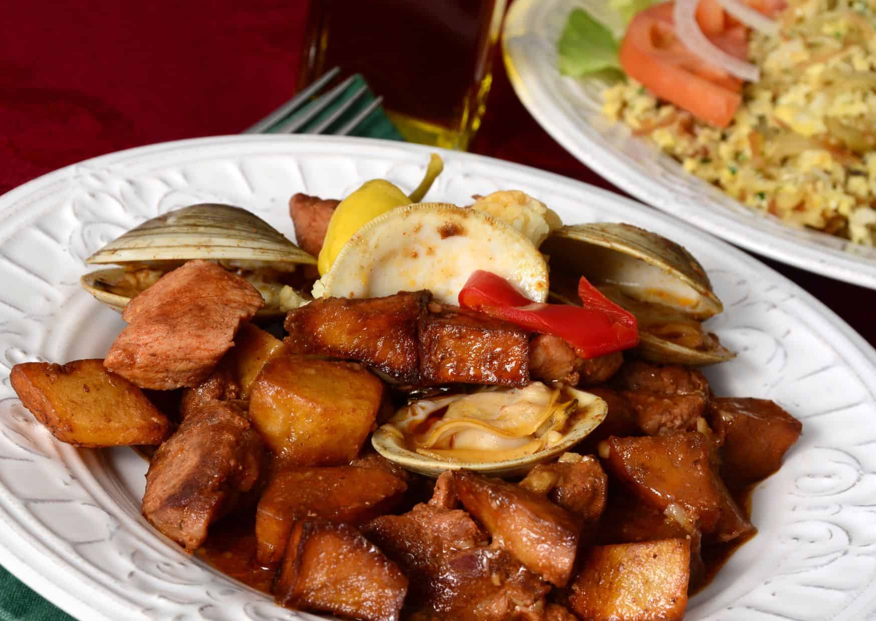 How To Make Carne de Porco Alentejana (Recipe Guide)