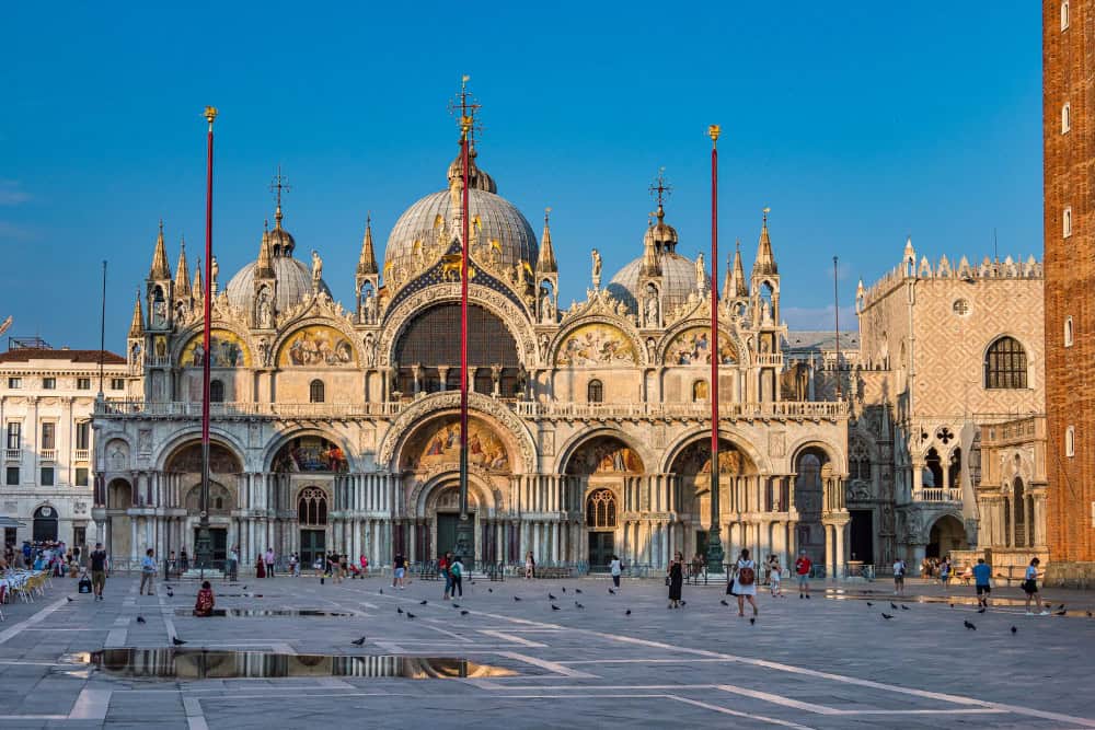 13 Tourist Traps Europeans Never Visit St. Marks Square Venice