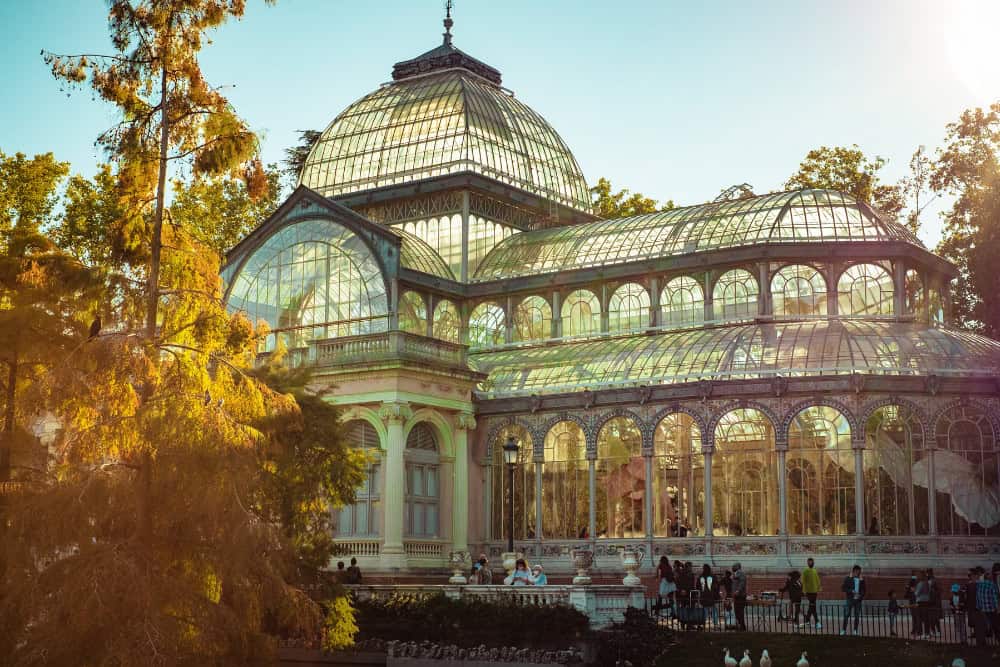 Why European Neighborhoods Work Better Than American Ones 5