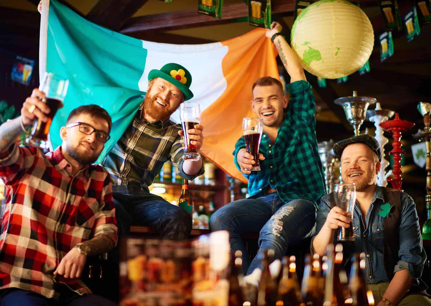 9 Euro Customs That Are Total Tourist Traps 6