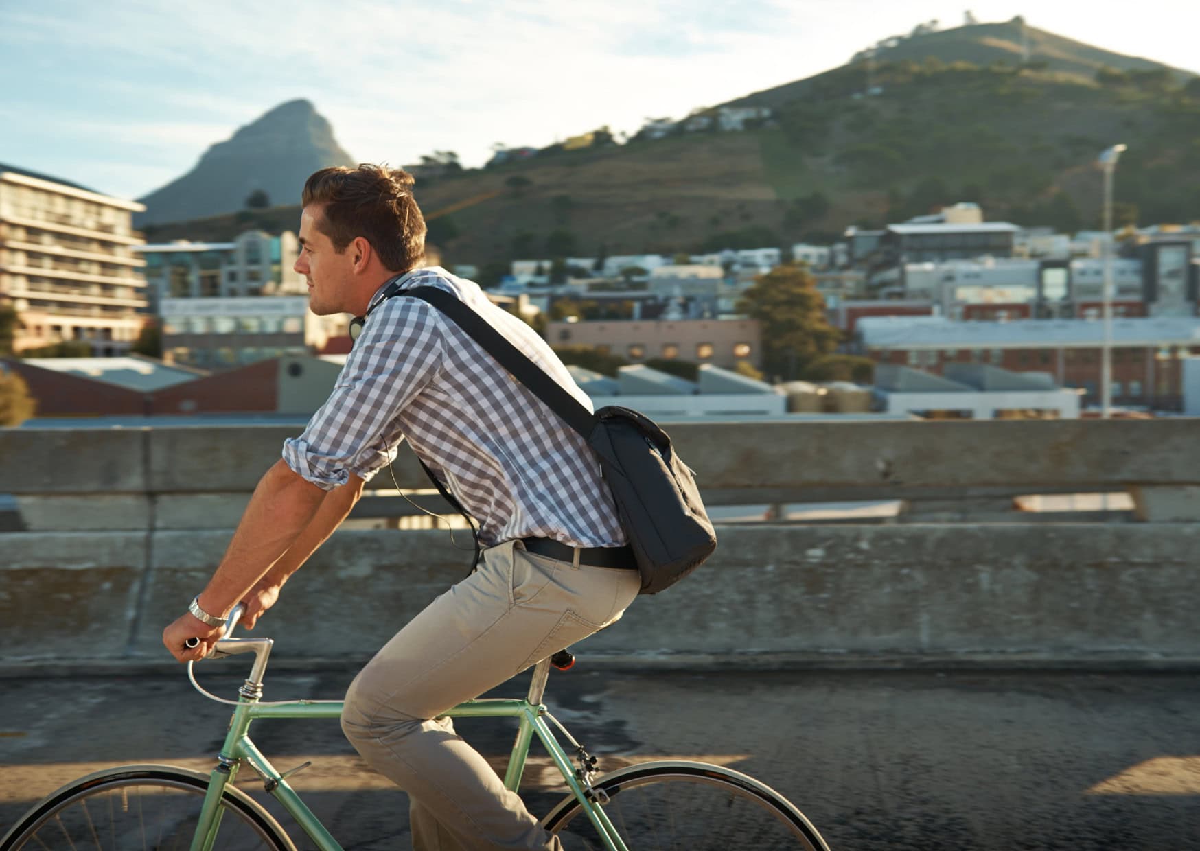 Americans Overpay in Tourist Cities Because They Travel Like Tourists: 9 Secrets Europeans Use to Afford Expensive Tourist Cities 8 9 Ways Europeans Actually Afford Tourist Cities And Why Americans Get It Wrong 9
