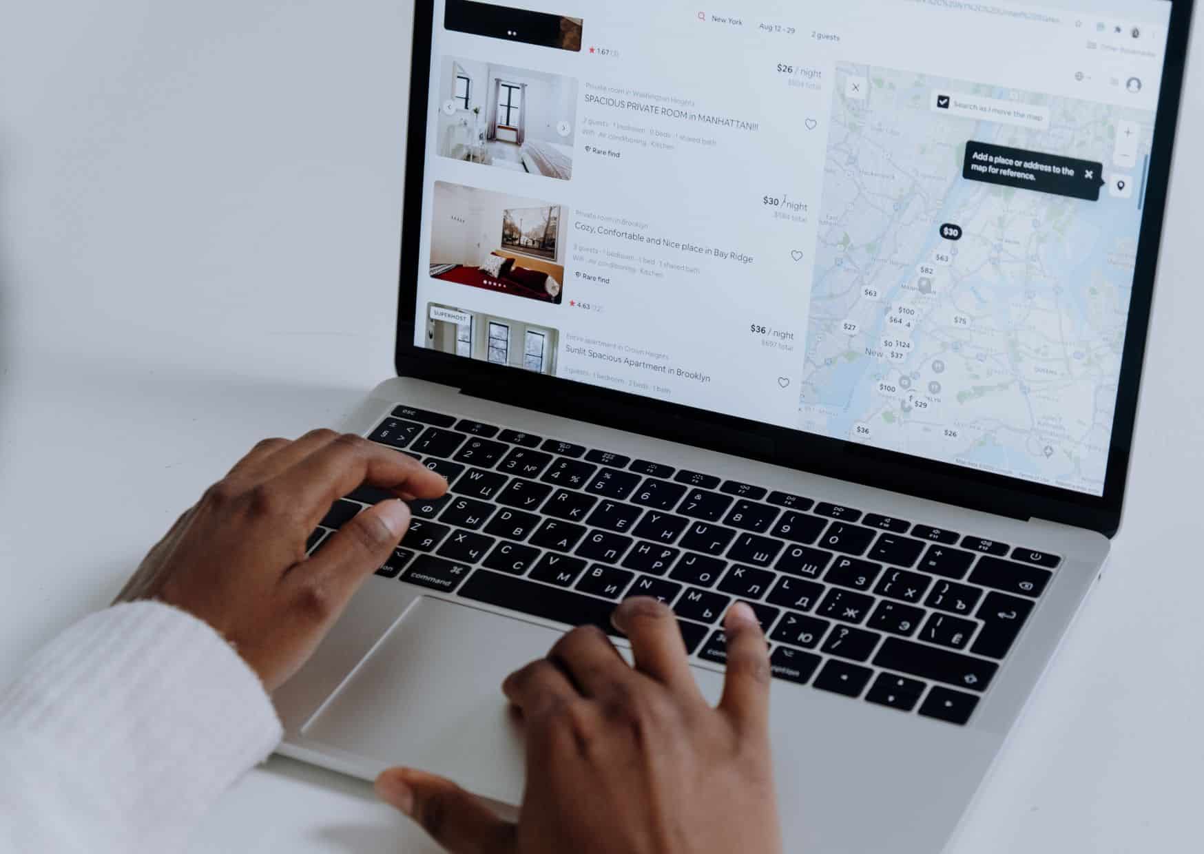 Airbnb vs. Hotels: 8 Hacks to Save Money and Stay Safe Anywhere, 10 Airbnb Hacks You Didn’t Know About (But Should)