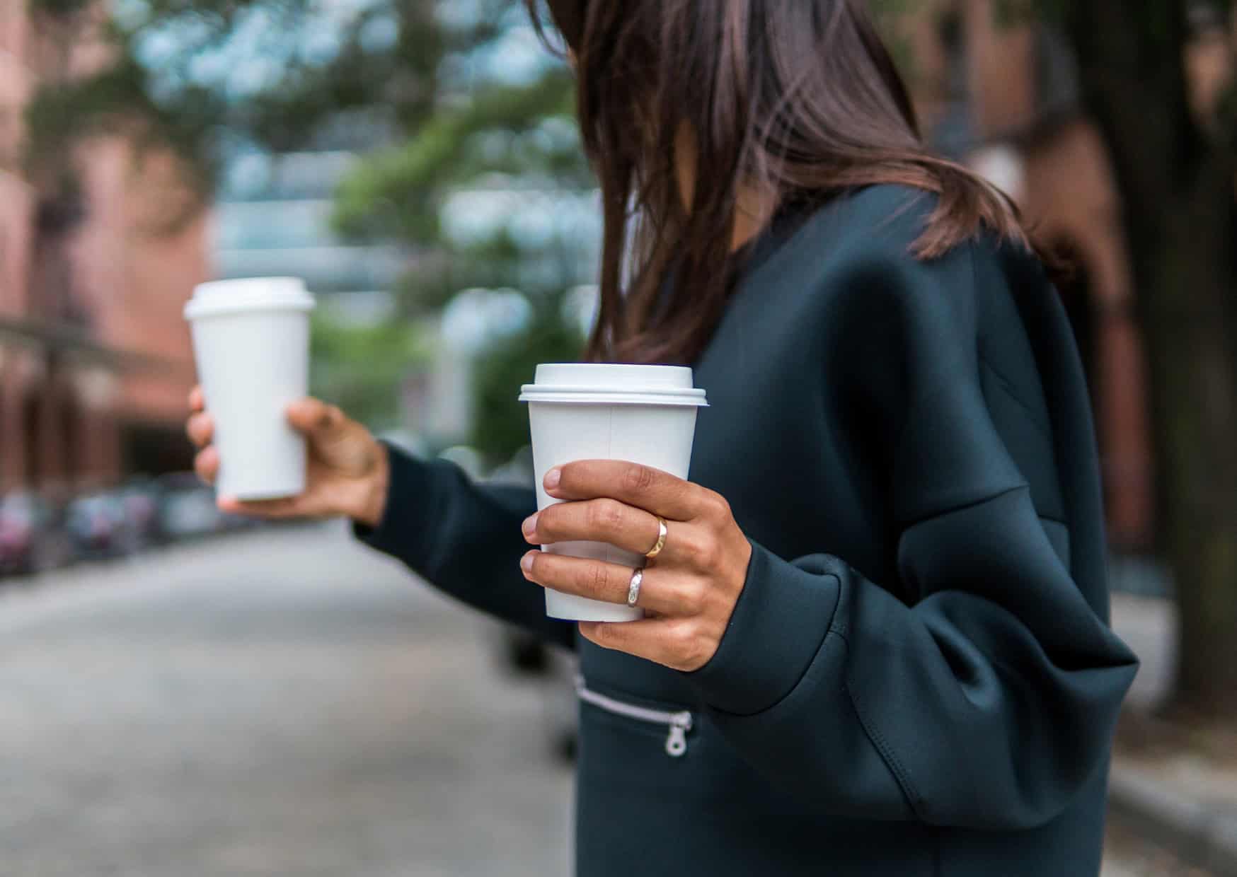 The Coffee Date Rules Nobody Tells American Women in Europe 5