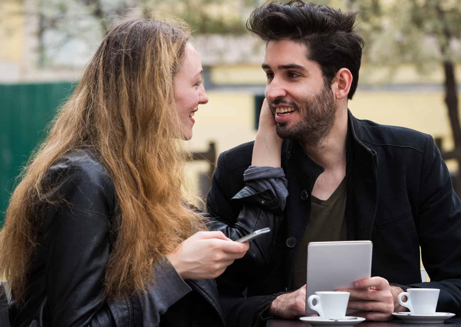 The Coffee Date Rules Nobody Tells American Women in Europe 7