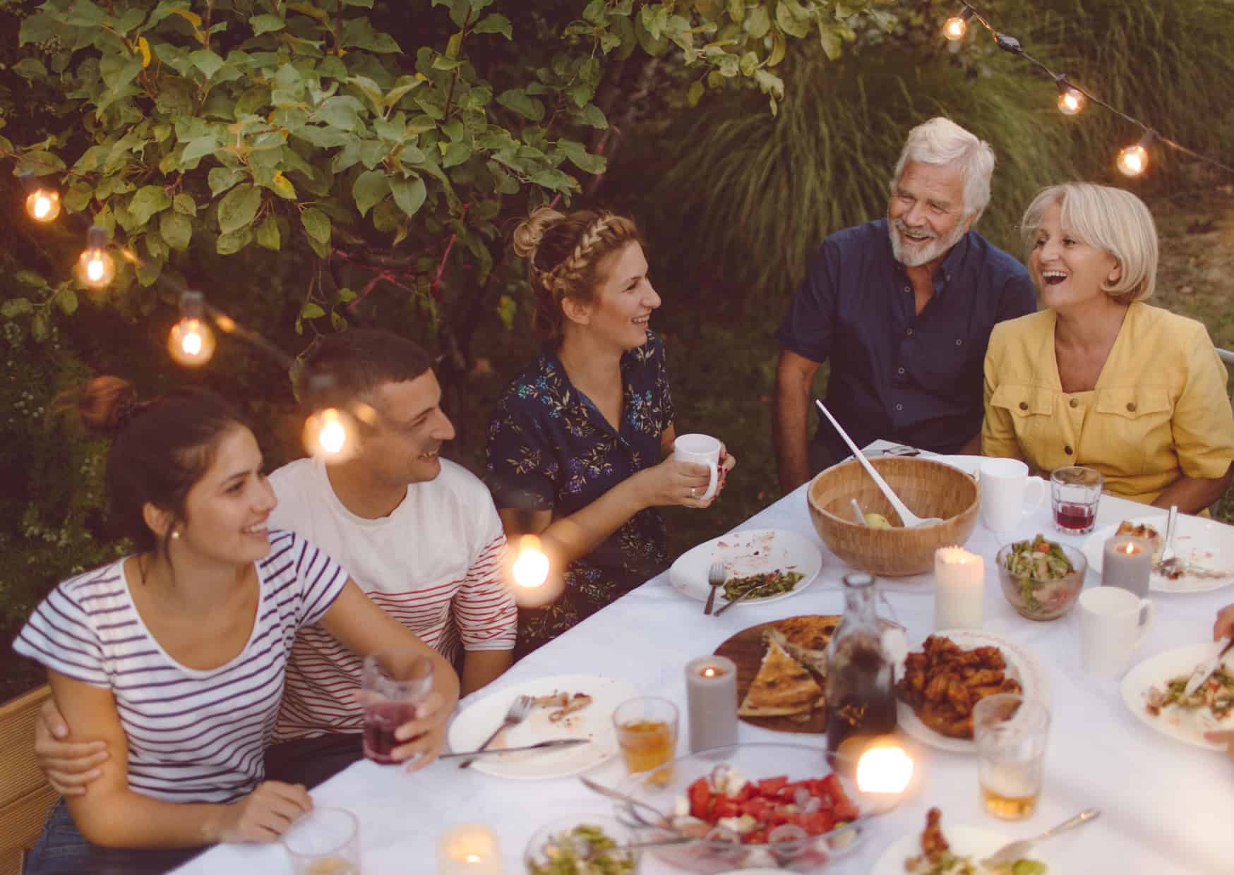 Spanish Families Have Dinner for a Week 3