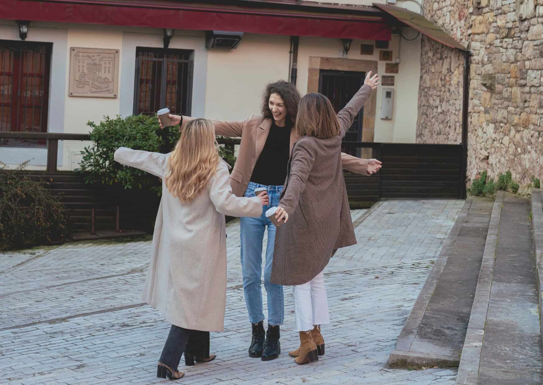 The Real Reason Europeans Dont Small Talk With Strangers 6