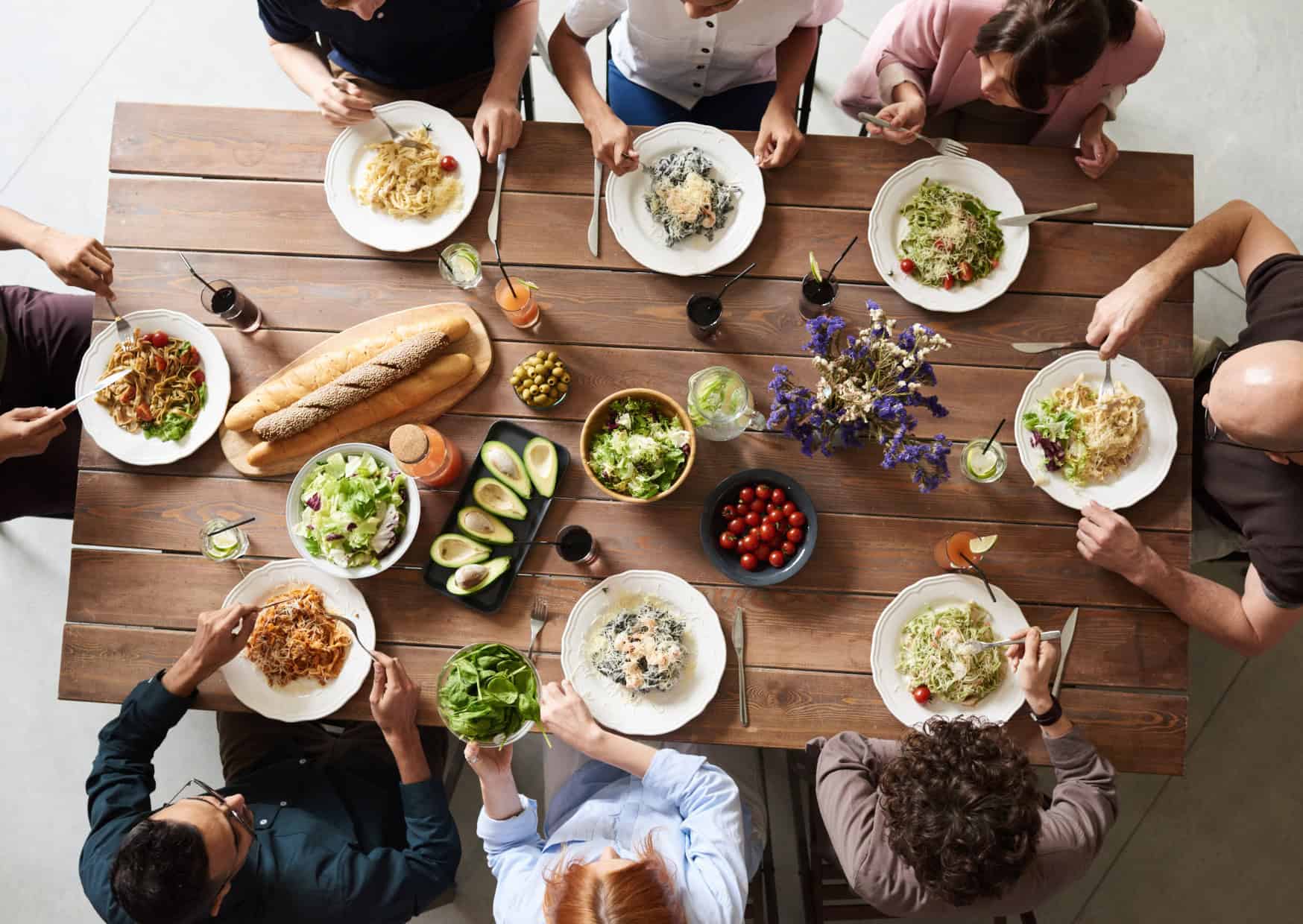 Why Mediterranean People Never Drink Water With Meals 3